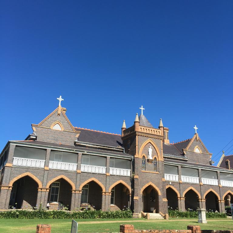 The Convent เกลน อินเนส ภายนอก รูปภาพ